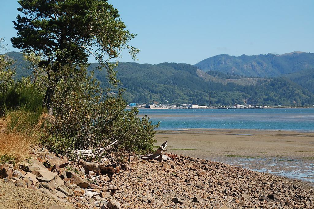 Sheltered Nook On Tillamook Bay Bay City Luaran gambar